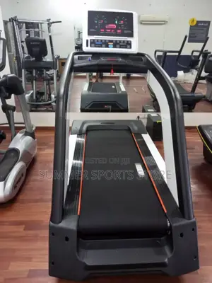 Classic Heavy Duty 8hp Treadmill