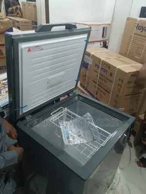 Scanfrost Chest Freezer 150l - Perfect for Home or Business