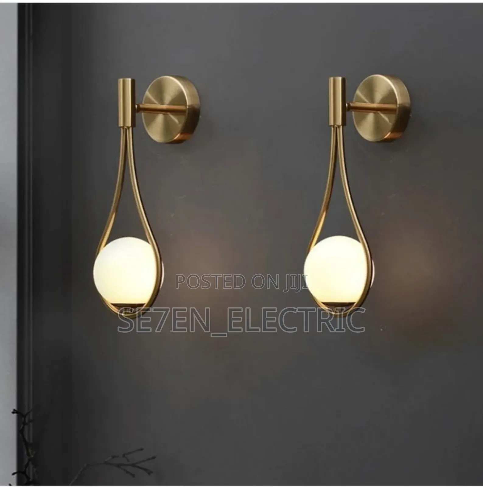 Nordic Wallbracket Lamp