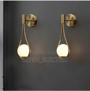 Nordic Wallbracket Lamp