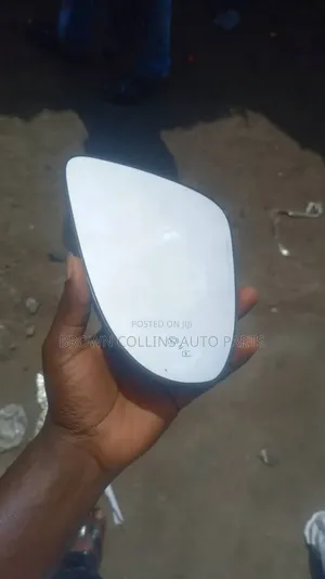 Last Side Mirror Glass Camry and Avalon With BSM