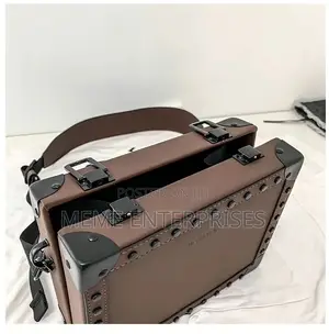 Guys Handbag:.