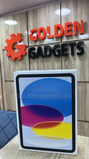 New Apple iPad (2025) 128 GB Silver