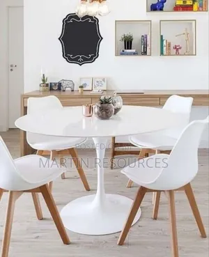 Dining/ Restaurant Table With Chairs