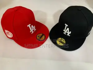Snapback in Various Colors 