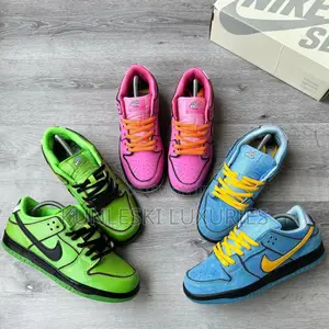 Original Power Puff Girls X Nike Sb Dunk Low Pack Sneakers