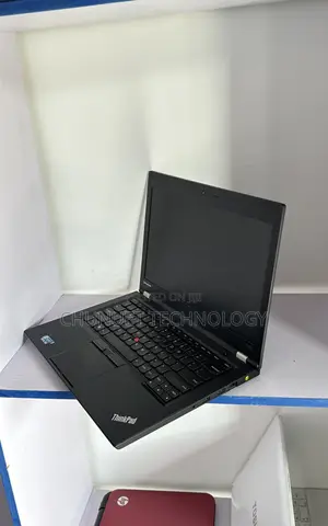 Laptop Lenovo ThinkPad T430u 8GB Intel Core i5 HDD 320GB