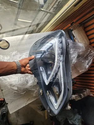 E350 2014 Right Side Headlight