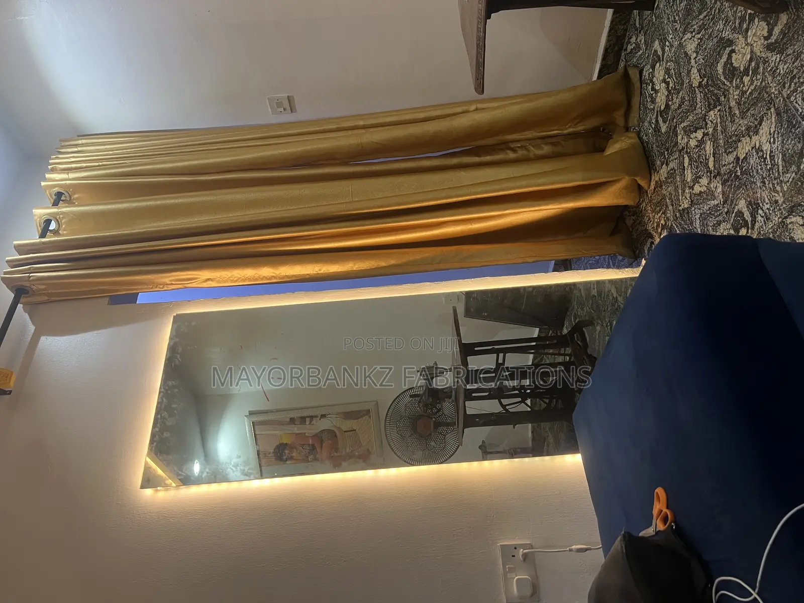 Wall Mirror With Led Light