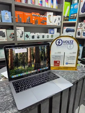Laptop Apple MacBook Pro 2019 8GB Intel Core I5 SSD 128GB