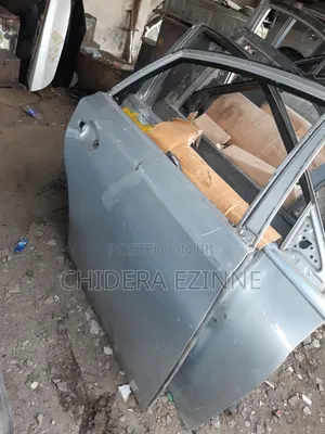 Toyota Avalon 2015 Model Back Door Right Side