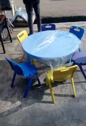 Beautiful Table for School and Home Use