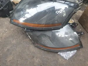 Headlights Audi Tt 2004