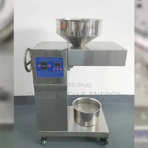 High-Quality Oil Extractor / Oil Press Machine for Groundnut, 20kg/Hr