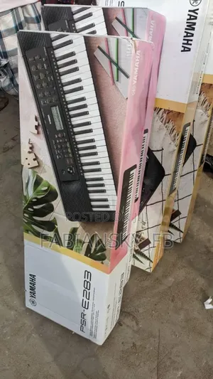 Original Professional Yamaha Keyboard PSR E 283