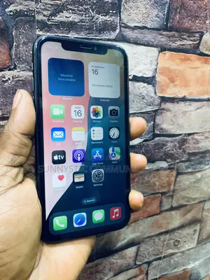 Apple iPhone 11 64 GB Black