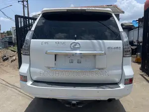 Lexus GX 460 Luxury 2014 White
