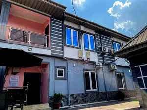 4 Bedroom Apartment That Allows Mini Get Together