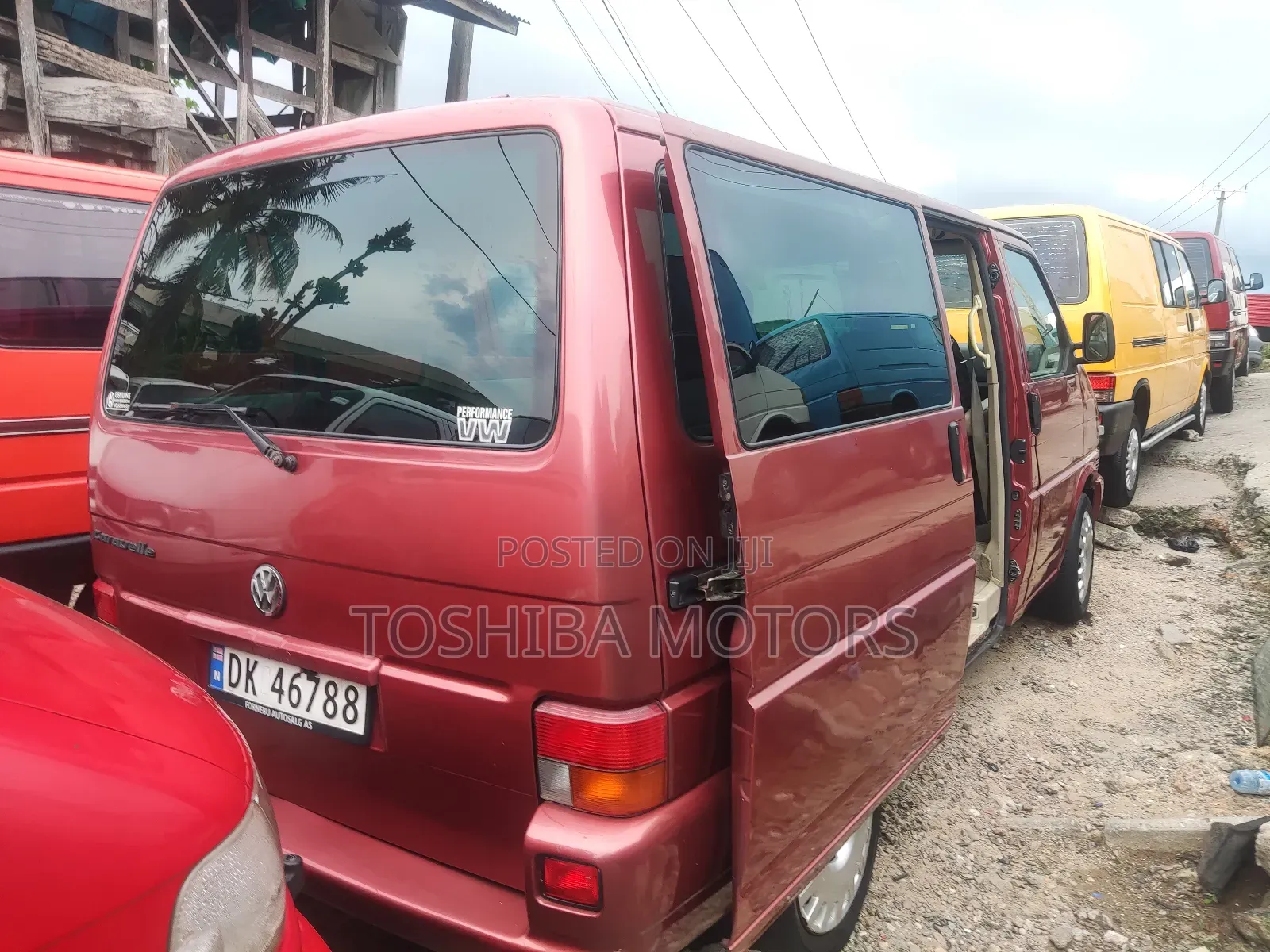Volkswagen Transporter 2004 Red