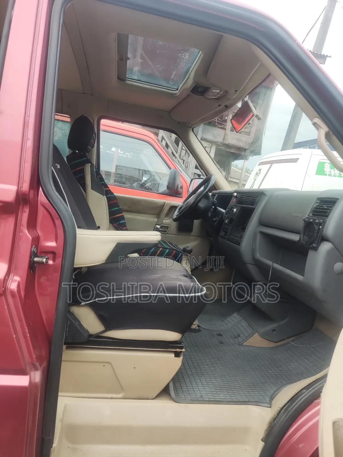 Volkswagen Transporter 2004 Red
