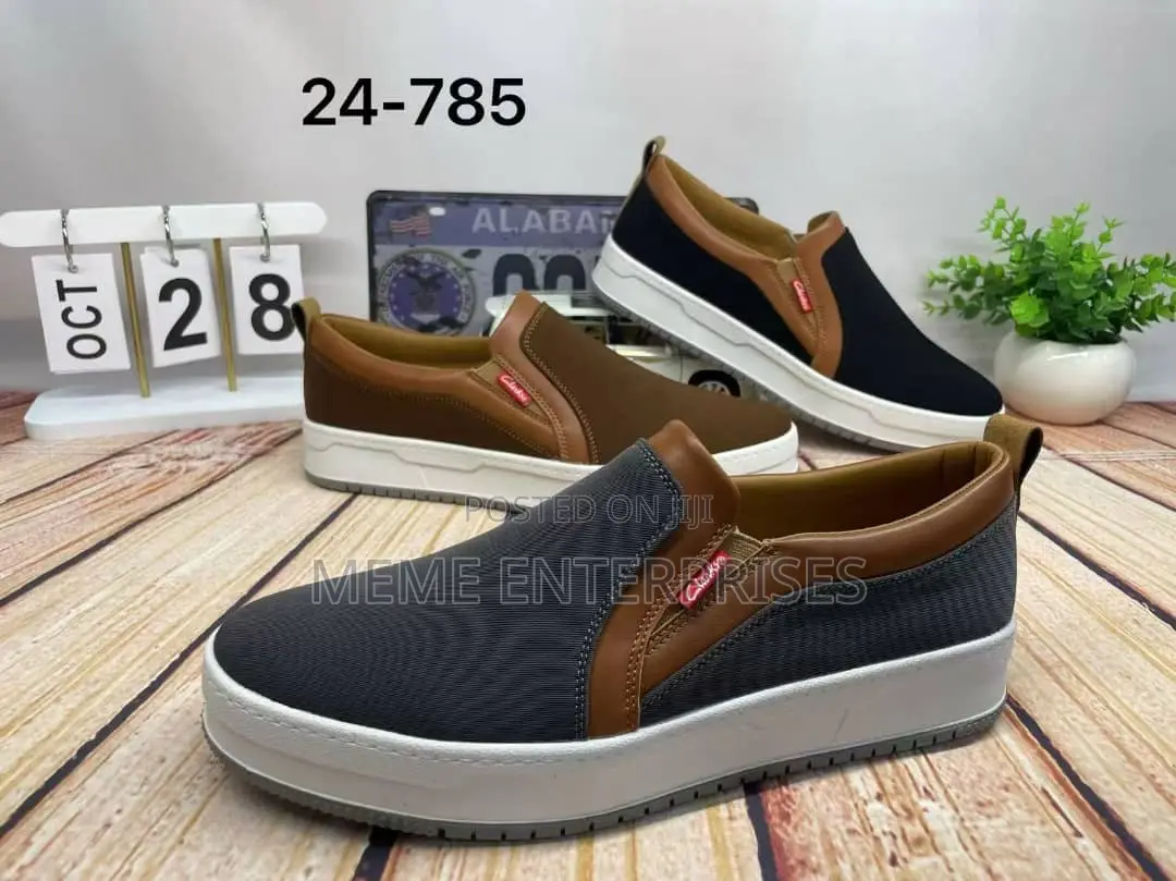 Light Loafers 
