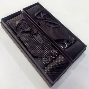 Quality Ties Set With Cufflinks Pocket Square