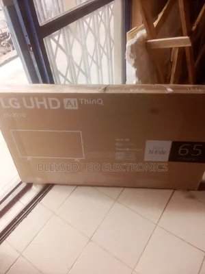 65inches Lg Smart Tv 65uq70 Mood