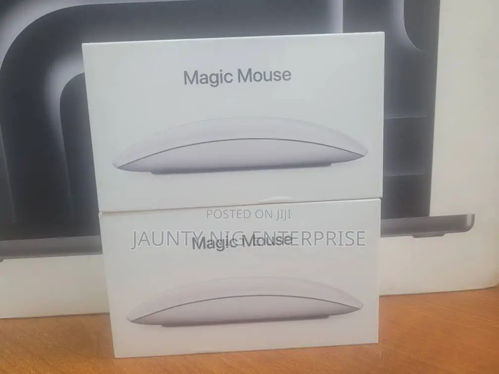 Apple Magic Mouse: Wireless, Bluetooth, Rechargeable White/Silver