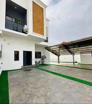 Cozy 4-Bedroom Standalone Luxury Apartment