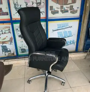 Executive Office Chair (Black)