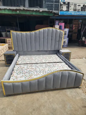 Padded Ulphostery 6by6 Bed Stand.
