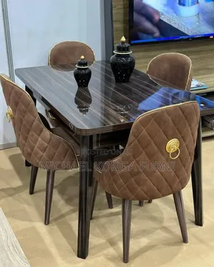 Classic Dinning Set