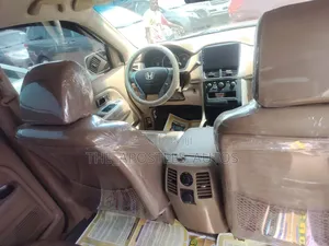 Honda Pilot LX 4x2 (3.5L 6cyl 5A) 2006 Gold