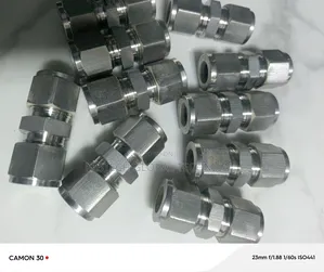 1⁄2" Union Cap Head Fitting