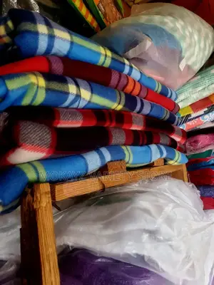 Stripe Flannel Blanket for Covering (4by6)