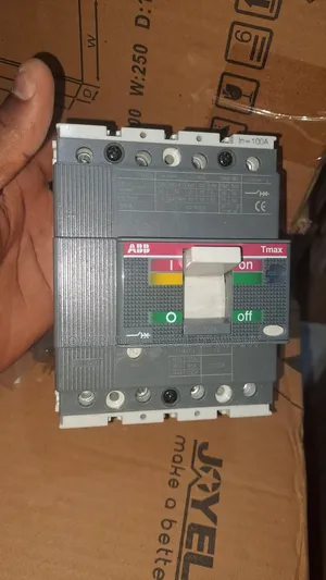 100amps 4 Pole McCb Breaker for Homes Factories Companies