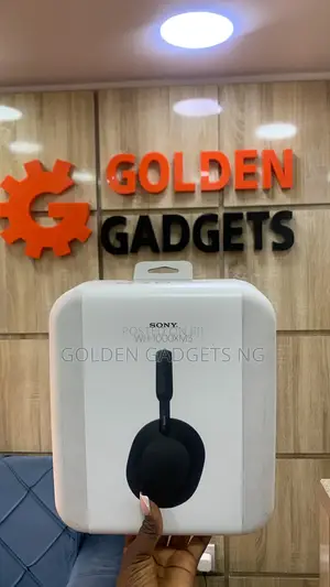 Brand New Sony Wh-1000xm5 Headphones