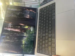 Laptop Apple MacBook Pro 2021 M1 32GB Apple M1 Pro SSD 1T