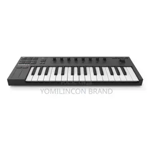 Native Instruments Komplete Kontrol M32