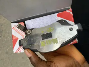 Front Brake Pad for Avensis and Matrix,02-09
