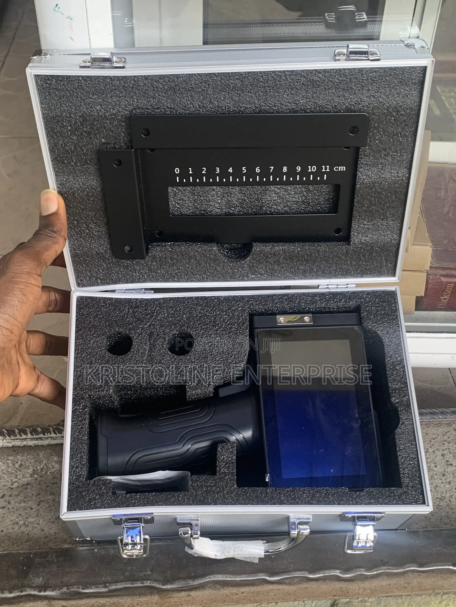 Handheld Intelligent Inkjet Printer