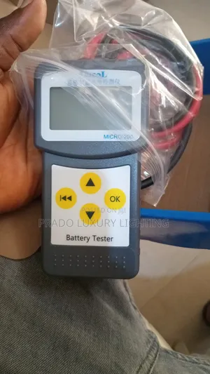Digital Battery Tester