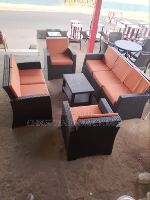 Quality Out Door Table and Chair Set