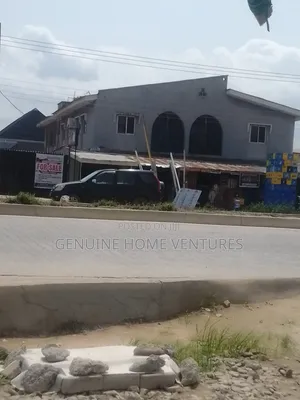 5bdrm Block of Flats in Agric for sale