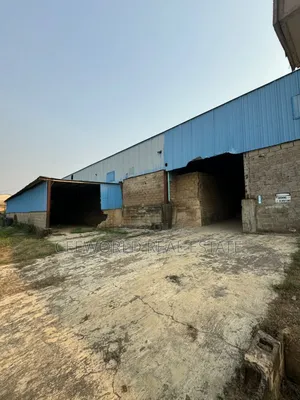 Warehouse on 6500sqm for Sale