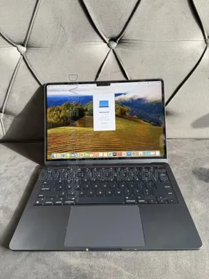 Laptop Apple MacBook Air 2024 M3 13-inch 16GB Apple M3 SSD 512GB