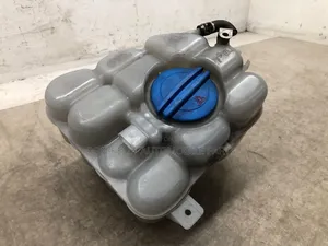 Water Container or Water Can Touareg 2011/2014