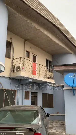 3bdrm Block of Flats in Ago Palace for sale
