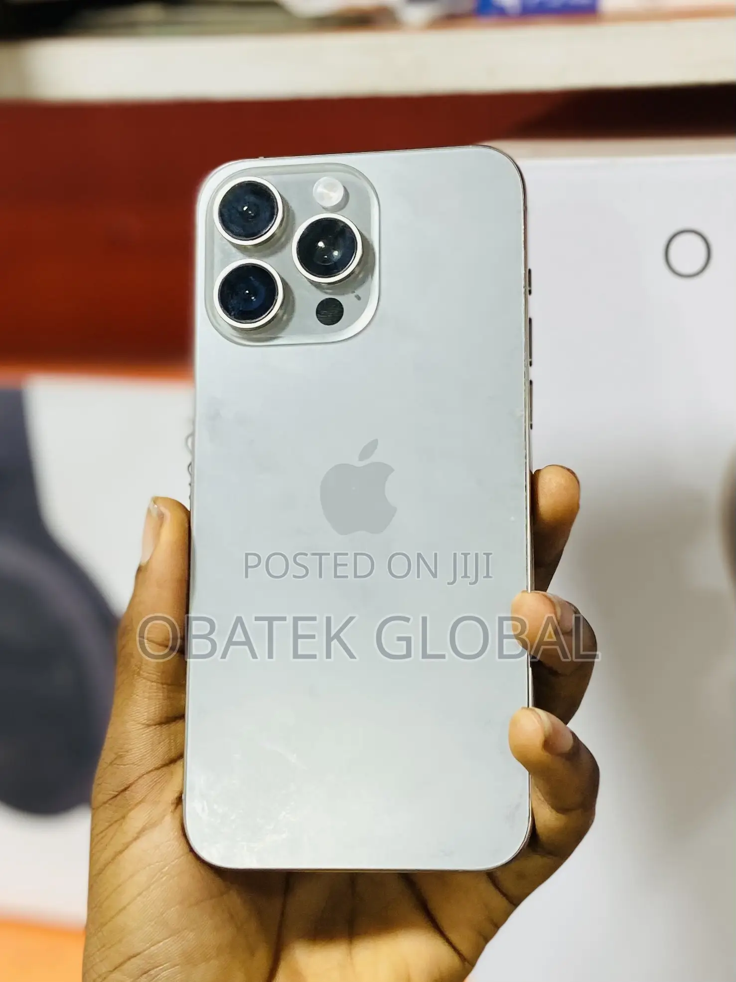Apple iPhone 15 Pro Max 256 GB Silver