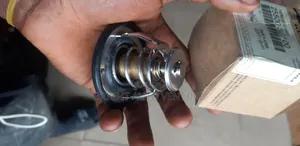 Thermostat Hyundai Santa Fe 2014 L3.3 /L3.8 Engine